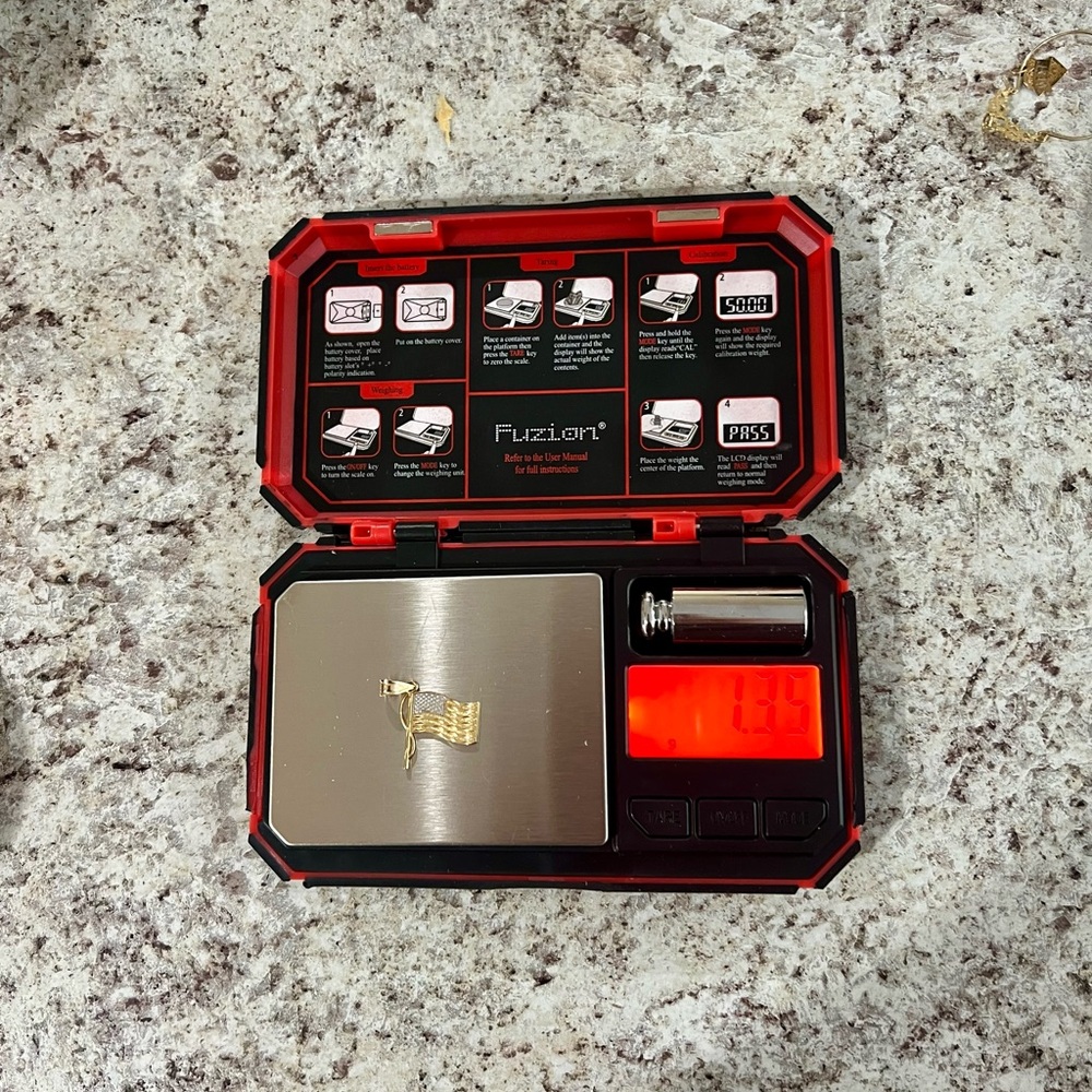 14K American Flag pendant with “God Bless America” on back. - Picture 5 of 5